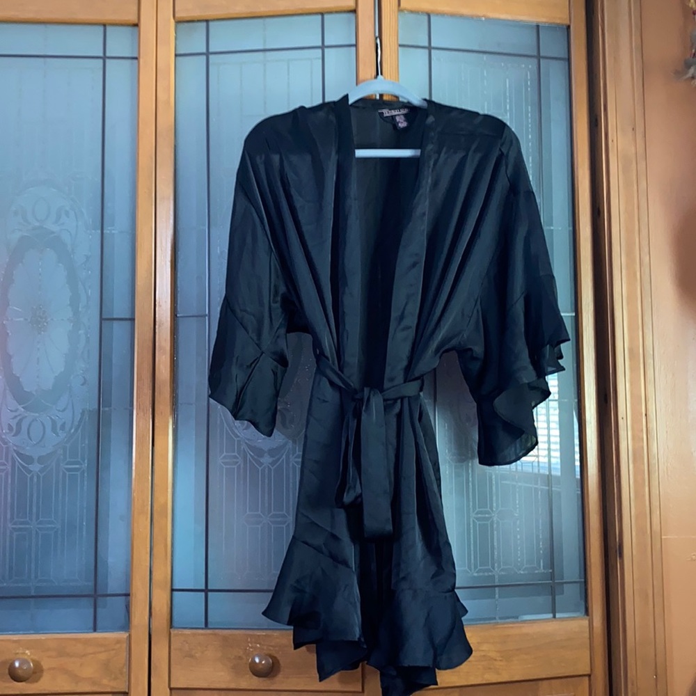 VS Satin Robe